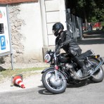 Sonntag 832